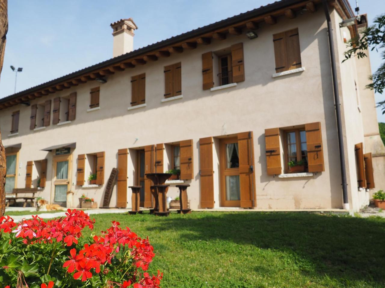 Agriturismo Croda Bianca Cavaso Del Tomba Eksteriør billede